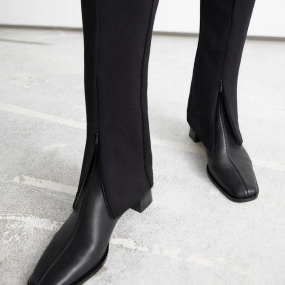 & OTHER STORIES  Panelled Zip Cuff  Black Leggings  Elasticized waistband